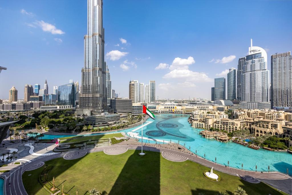 Nespecifikovaný výhled na destinaci Dubaj nebo výhled na město při pohledu z apartmánu