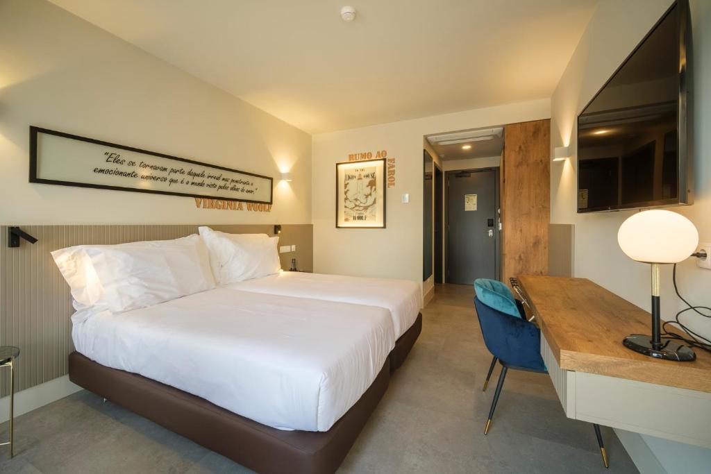 Azores Book Hotel - Resim 15