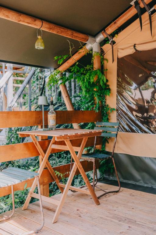 Fotografie z fotogalerie ubytování Rendes Glamping v destinaci Balatonrendes