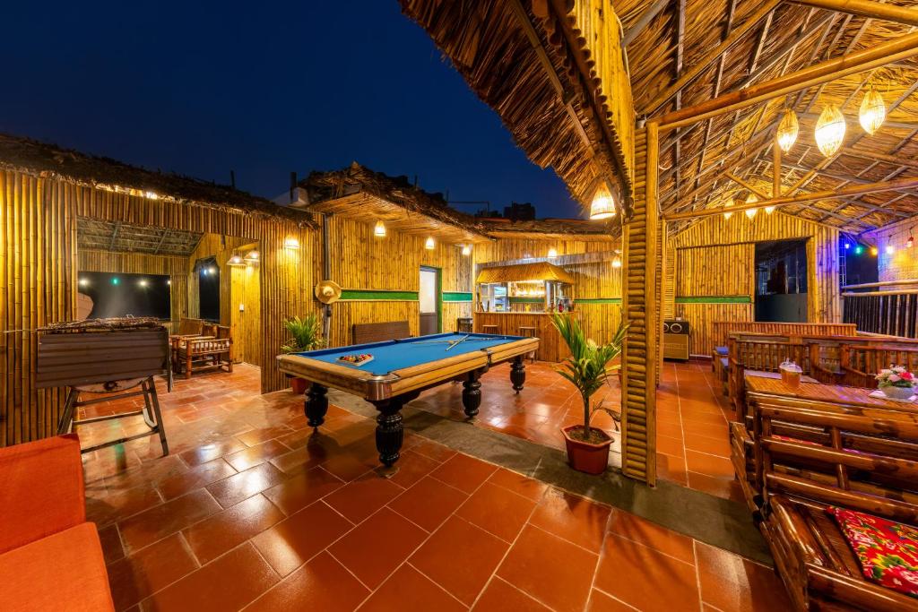 Biliár nebo kulečník v ubytování Mountain Pearl Hotel