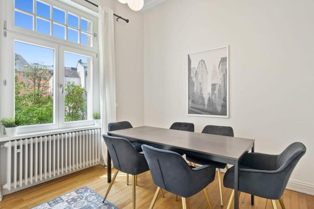 Spacious & Tranquil Rooms in Limpertsberg - Resim 17