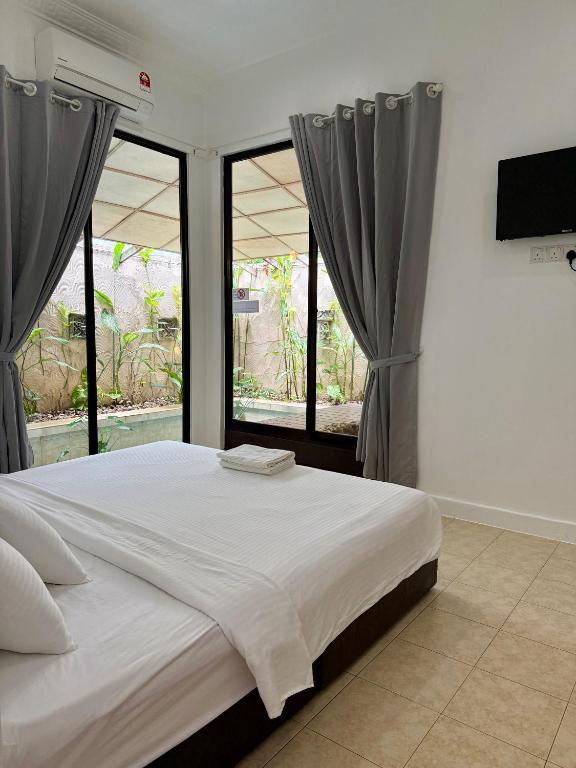 Ardour Lodge 