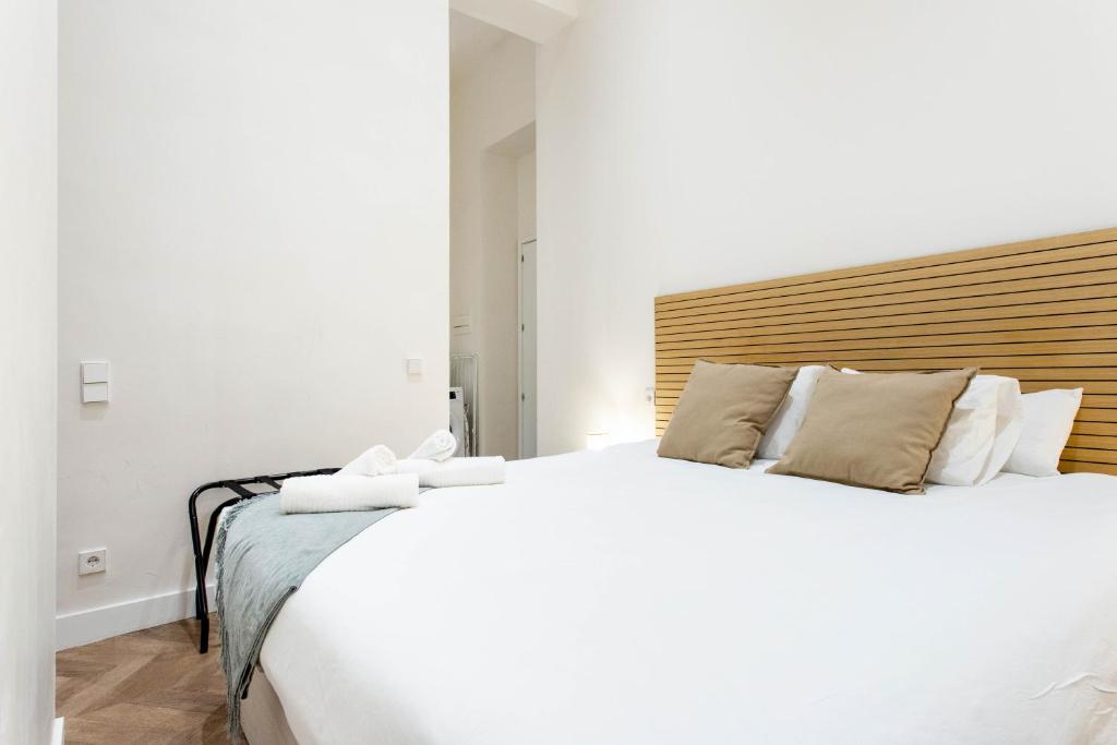 4- Hotel-style apartment in Puerta del Sol