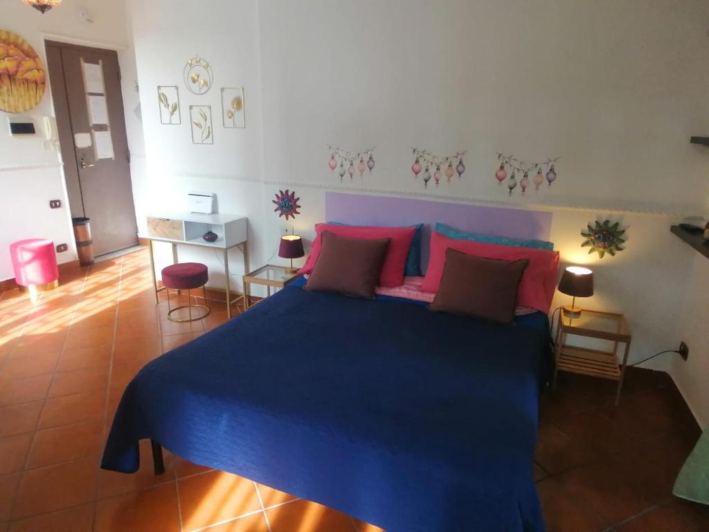 Rooftop Attic, Naples (updated prices 2025)