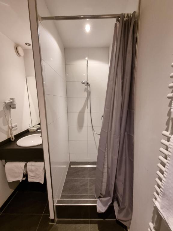 Koupelna v ubytování Hotel am Rosenpark