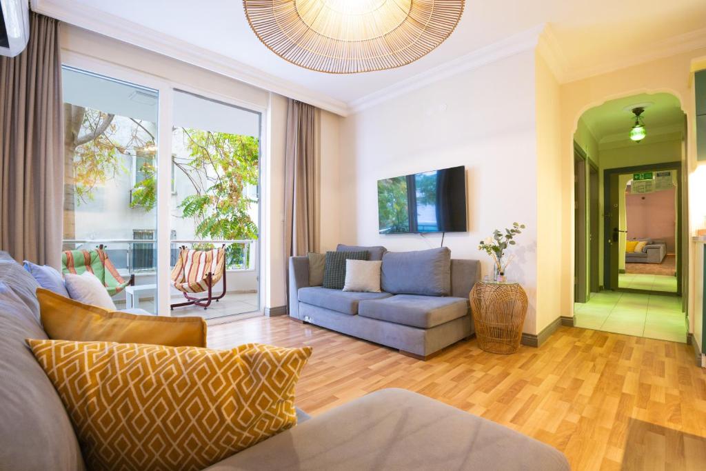 لابی و فضای عمومی Antalya NO4 Luxury Comfort Art Design House - تصویر ۵
