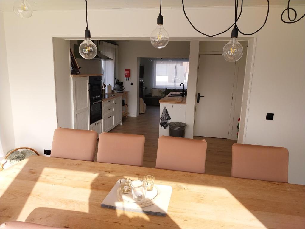 Kuchyň nebo kuchyňský kout v ubytování Vakantiewoning Yade