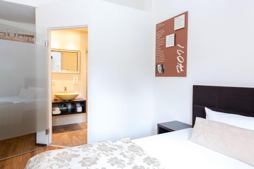 Uma cama ou camas num quarto em S'Matt Bob