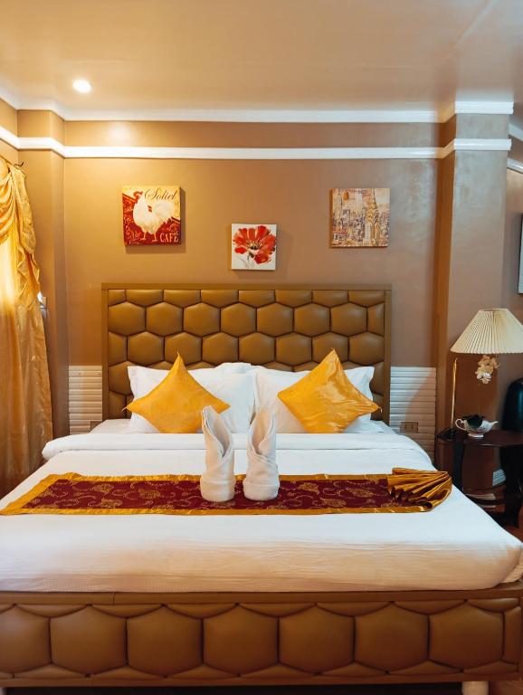Postel nebo postele na pokoji v ubytování Ladolcevita Inland Resort