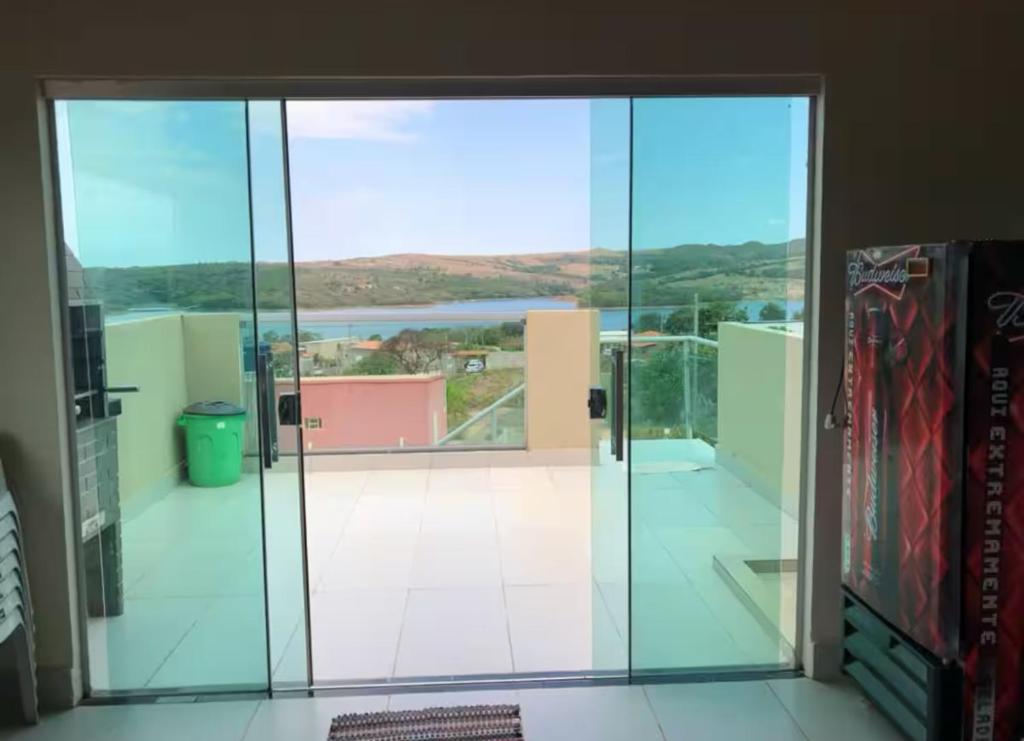 Naturlandskabet i nærheden af luksusteltet