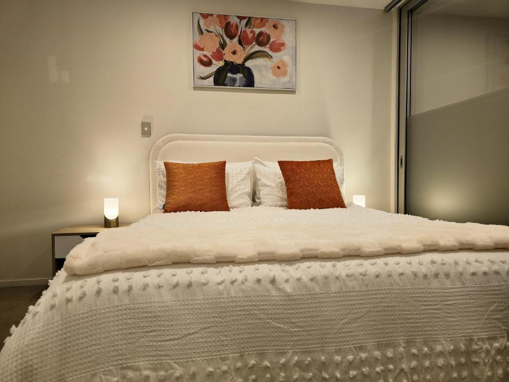 Cosmo Quarters - City Apartment with Pool & Spa - Resim 31