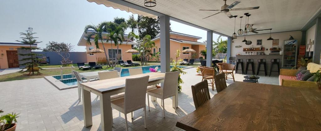 Patio nebo venkovní prostory v ubytování Sunset Homestay