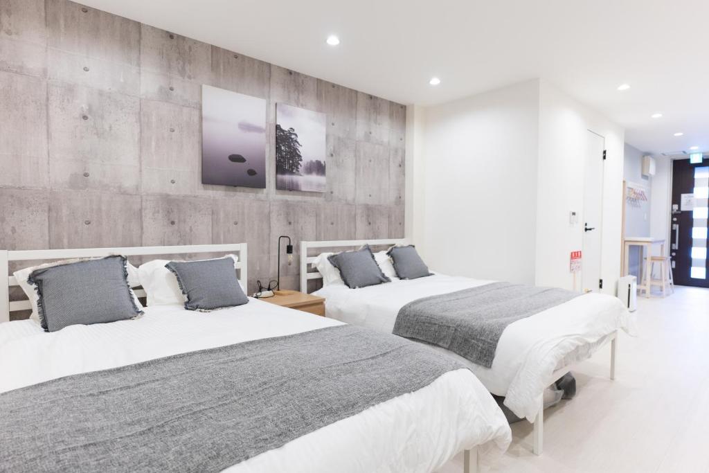 Hanazono NAMBA SOUTH 3-Story Apt