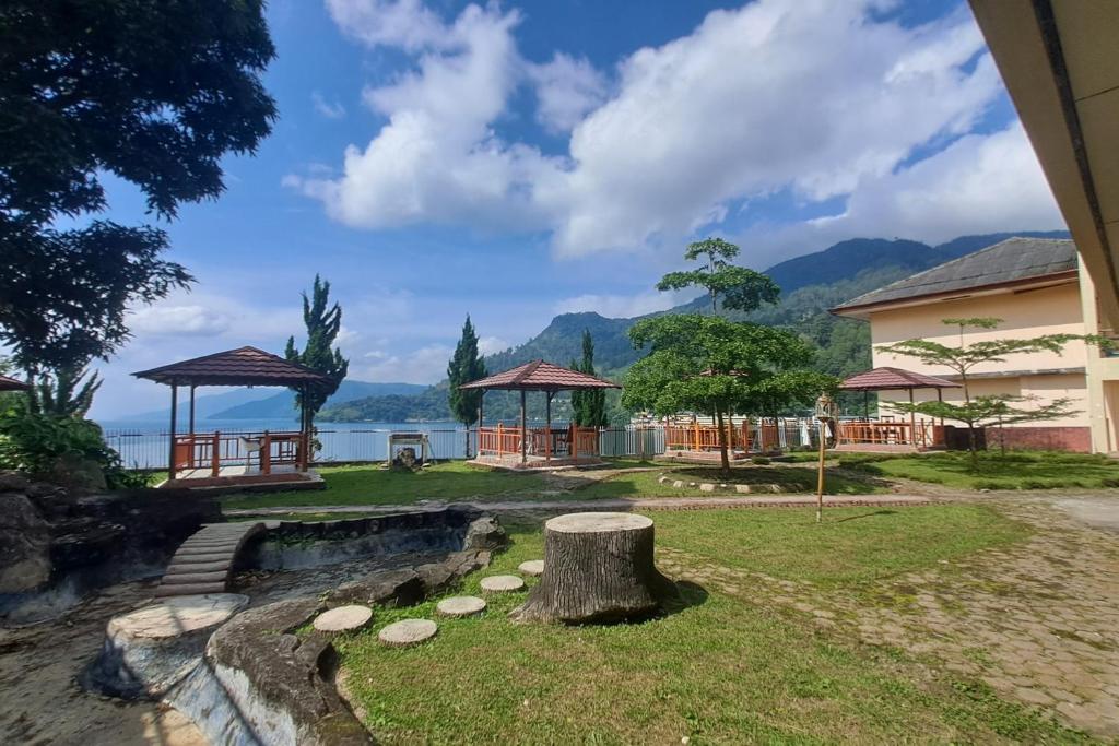 Φωτογραφία από το άλμπουμ του Hermina Hotel σε Parapat