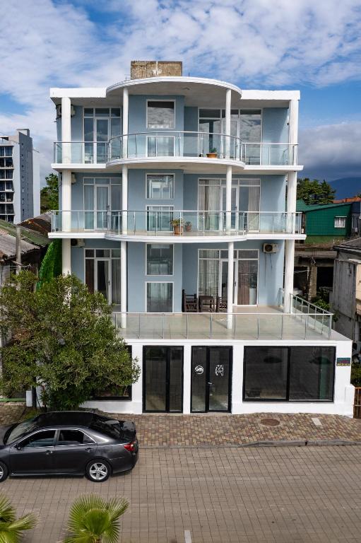 Budova, kde se hotel nachází