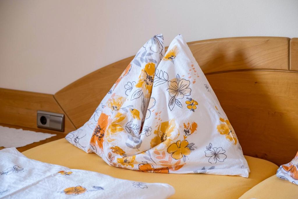 Postel nebo postele na pokoji v ubytování Valtlhof - Apt 1