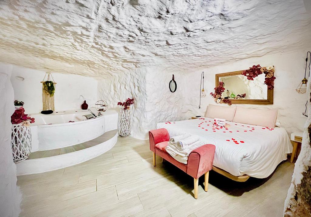 Postel nebo postele na pokoji v ubytování Casa Rural Las Colmenas