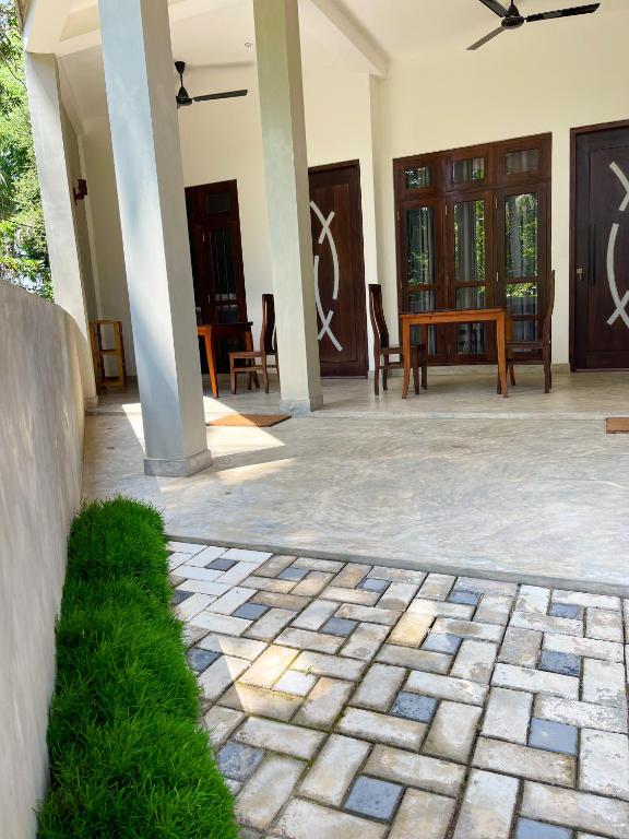 Patio nebo venkovní prostory v ubytování LaRoy FutureStay - Smart Hotel Mirissa