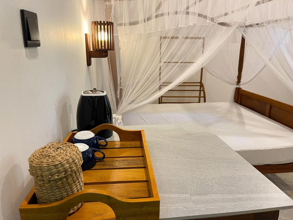 Postel nebo postele na pokoji v ubytování LaRoy FutureStay - Smart Hotel Mirissa
