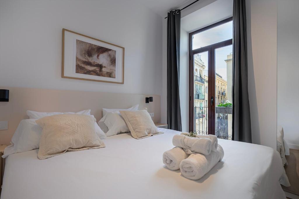 Happy Apartments - Superior Two-Bedroom Apartment