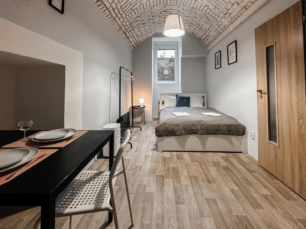 Postel nebo postele na pokoji v ubytování ELSO apartments
