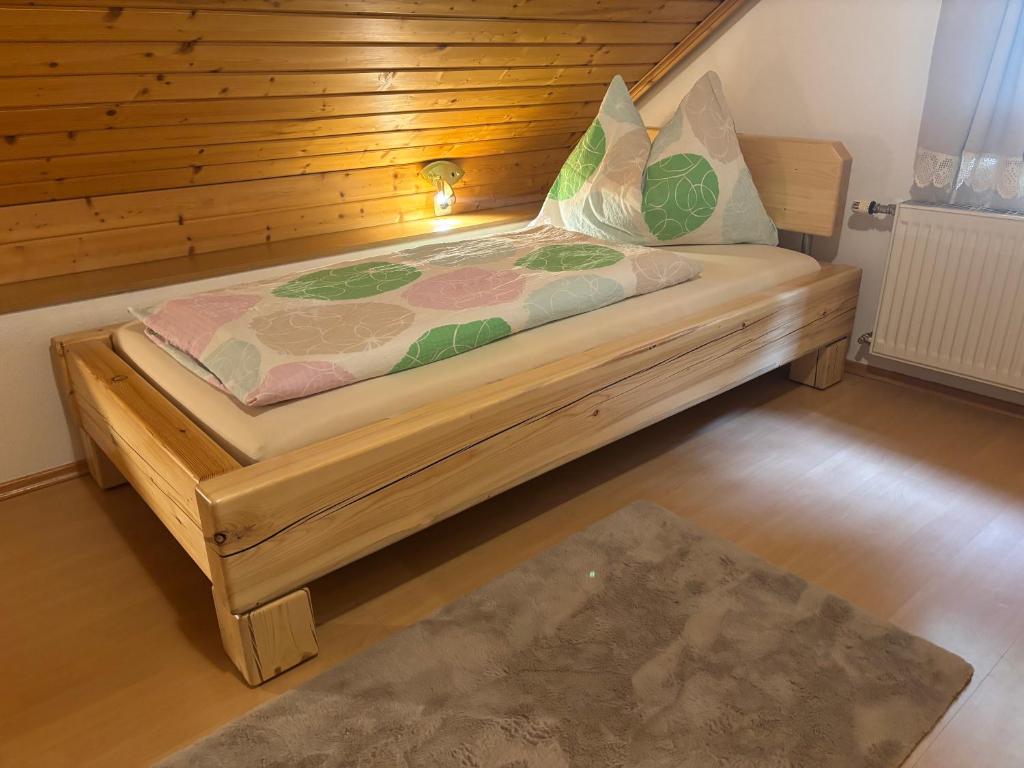 A bed or beds in a room at Eggerhof