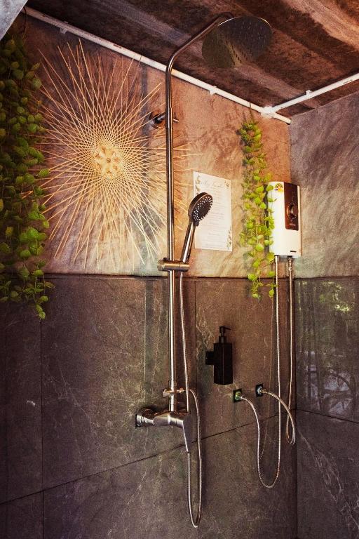 Wonderland Jungle Hostel - 10