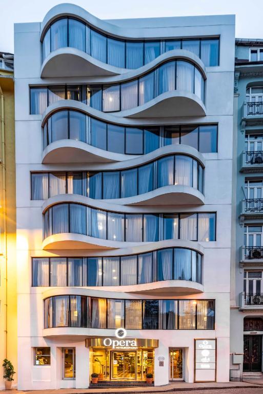 Budova, kde se hotel nachází