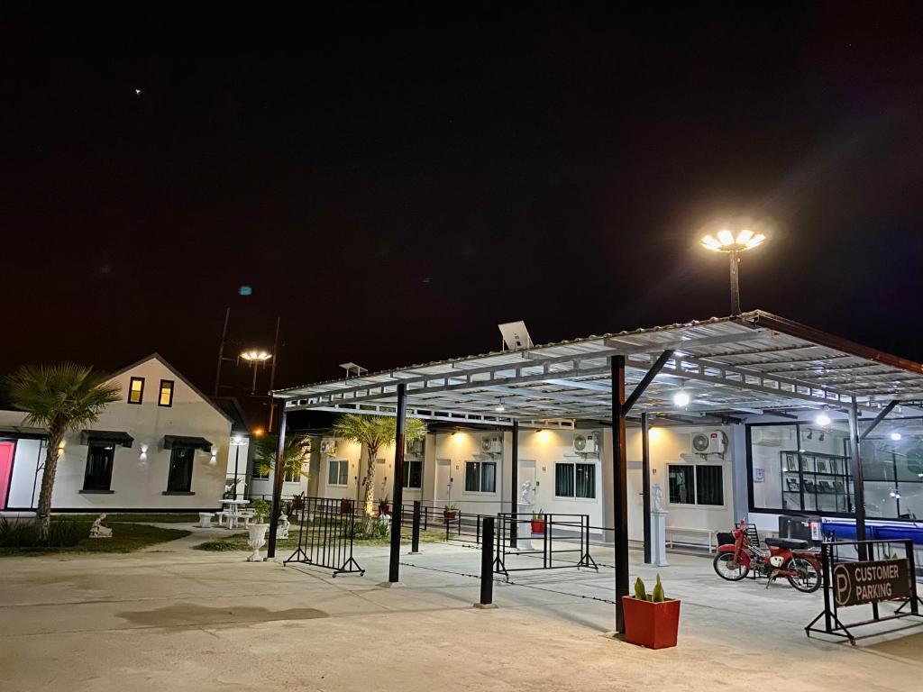 Το κτήριο όπου στεγάζεται  το δωμάτιο σε οικογενειακή κατοικία