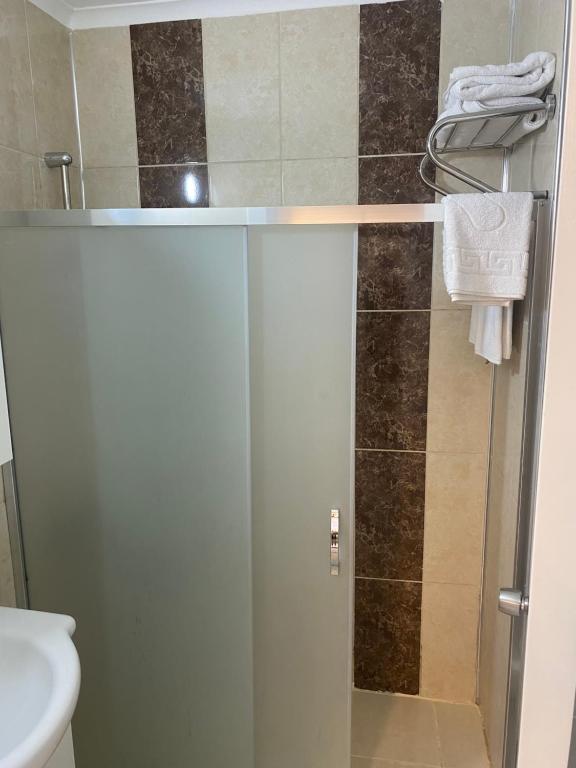 Koupelna v ubytování MERYAM SÜİT DELUXE