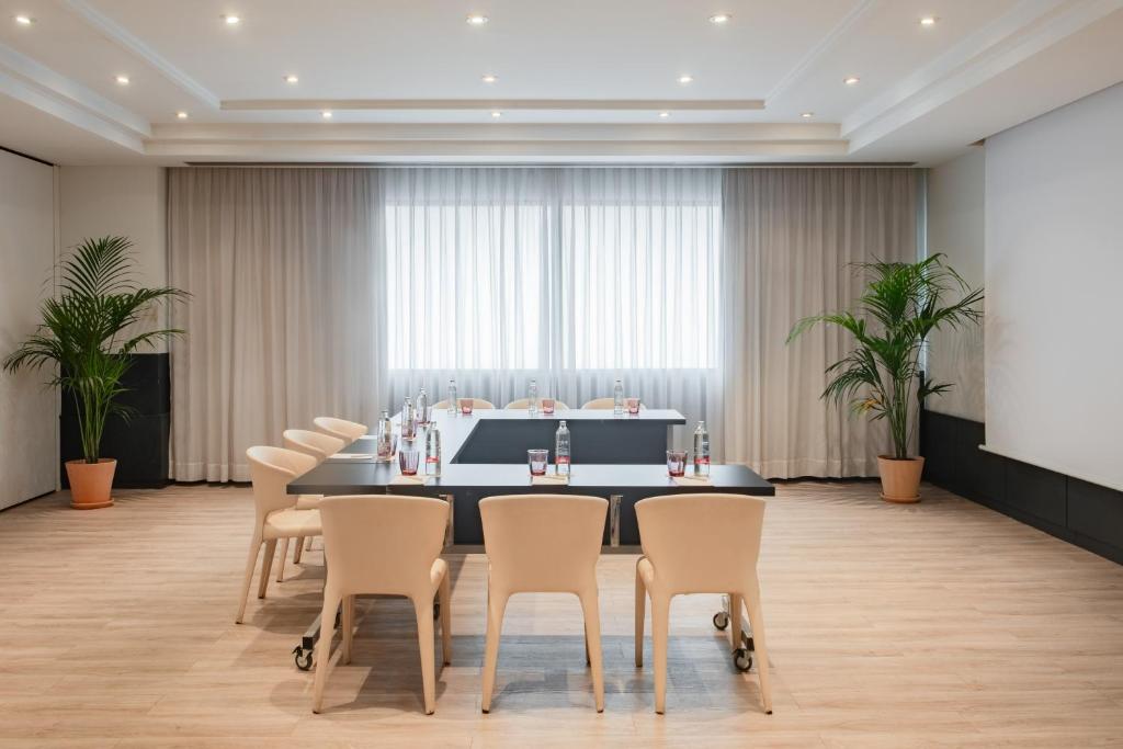 Hotel Madrid Alameda Aeropuerto, Affiliated by Meliá - Resim 27