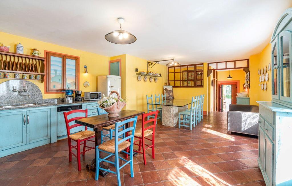 Kuchyň nebo kuchyňský kout v ubytování Podere La Casina
