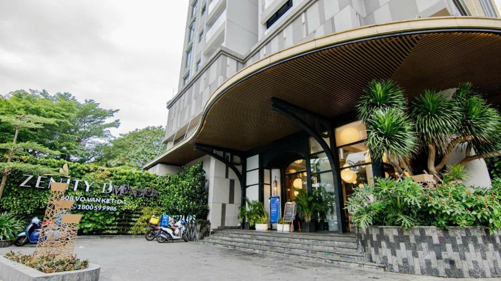 Το κτήριο όπου στεγάζεται  το διαμέρισμα