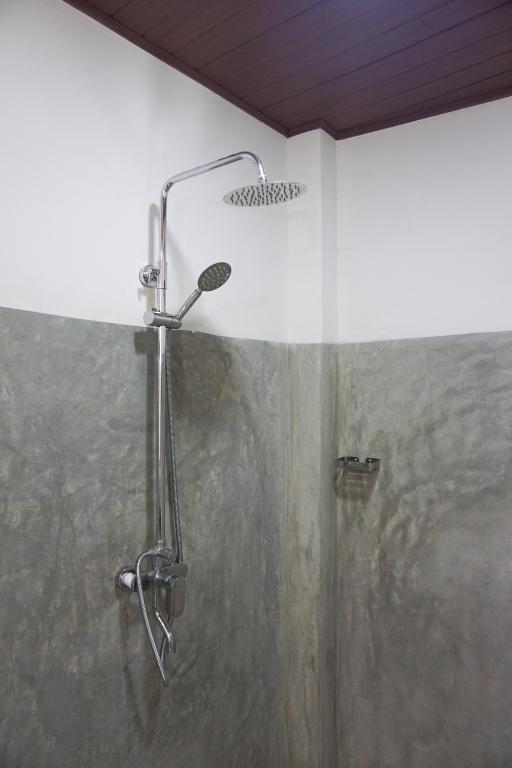 Koupelna v ubytování Refresh Inn Ella