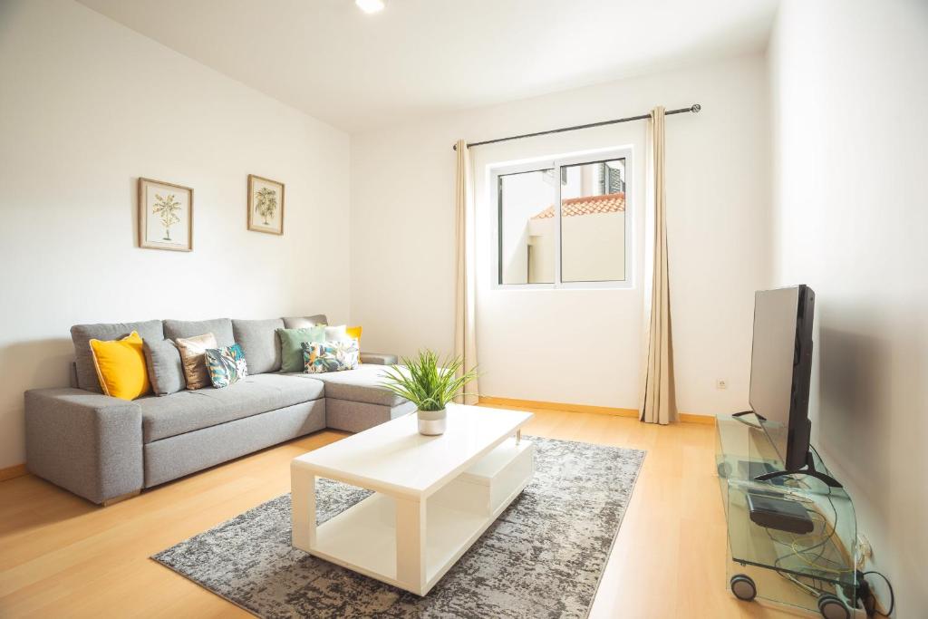 Sao Pedro Central Flat by Atlantic Holiday