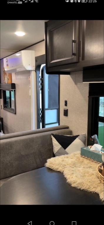 Kuchyň nebo kuchyňský kout v ubytování Kyan caravan