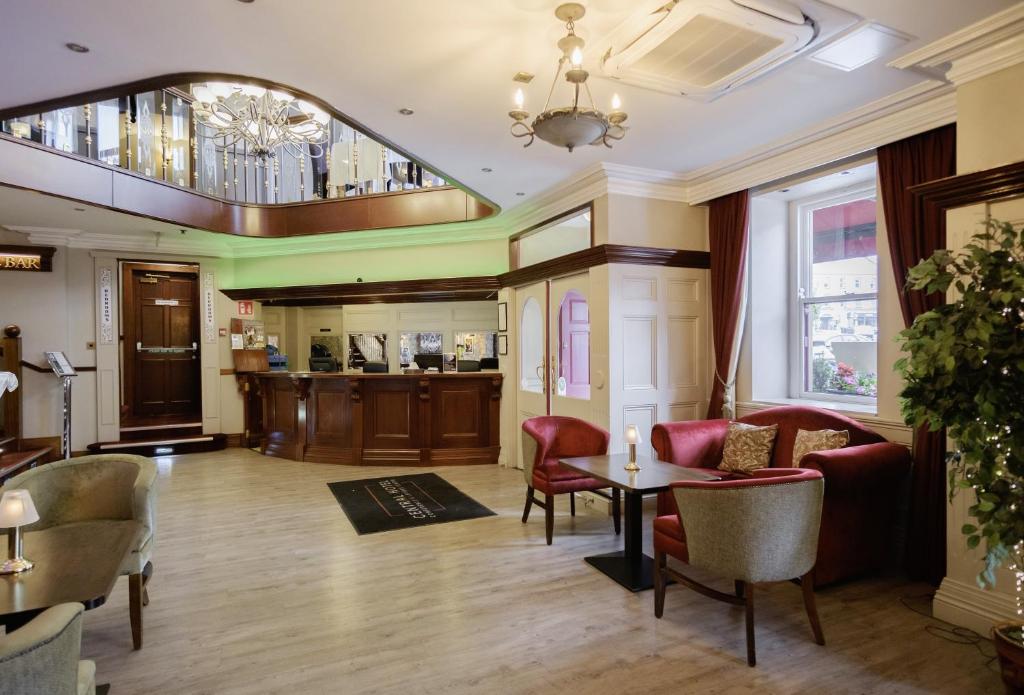 Posezení v ubytování Central Hotel Donegal