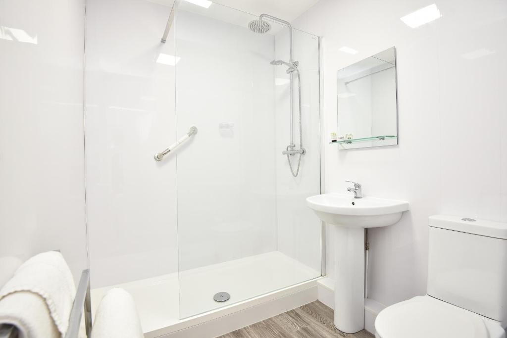 Chequers Inn - Resim 24