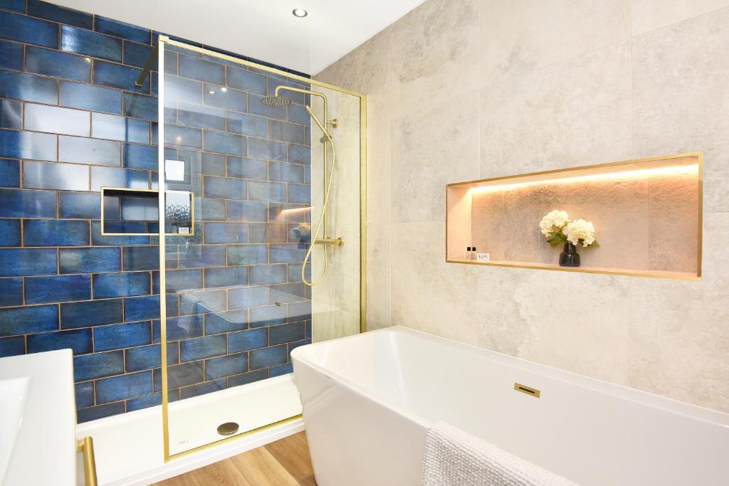 Chequers Inn - Resim 32