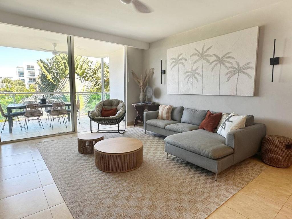 Posezení v ubytování Beach Apartment At Nikki Residences 2 Bedroom
