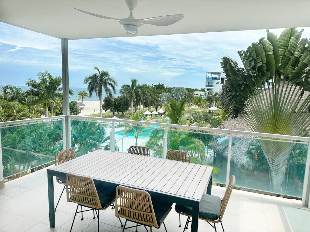 Bazén v ubytování Beach Apartment At Nikki Residences 2 Bedroom nebo v jeho okolí