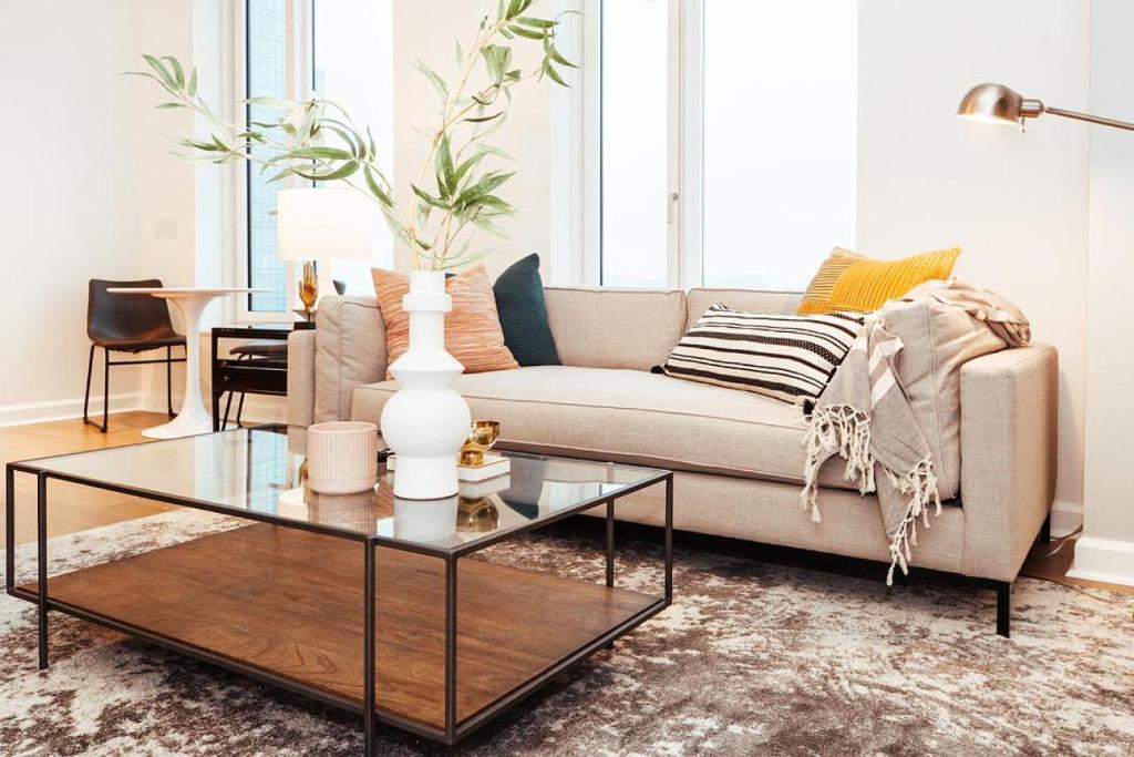 Χώρος καθιστικού στο Landing at Riverbend - 1 Bedroom in Castleton