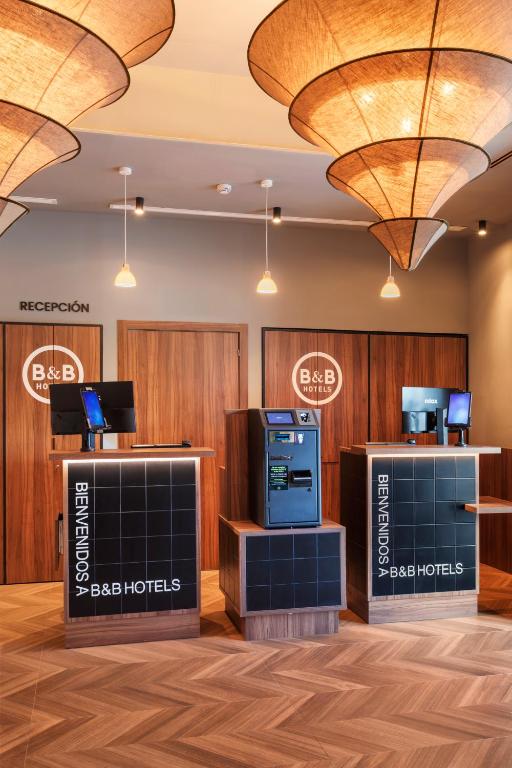 B&B HOTEL Alicante Centro - Resim 26