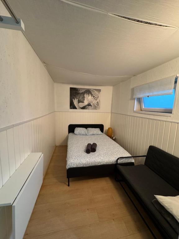 Postel nebo postele na pokoji v ubytování Chambre 1 avec salle de bain privative