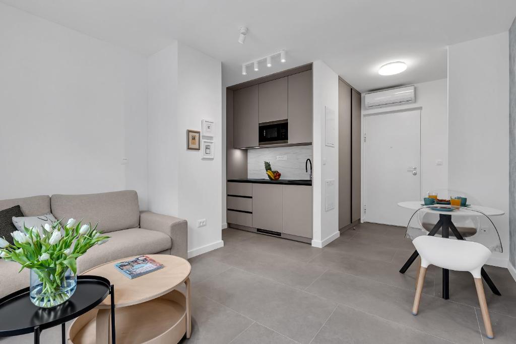 Kuchyň nebo kuchyňský kout v ubytování Perla Apartments Baska Voda