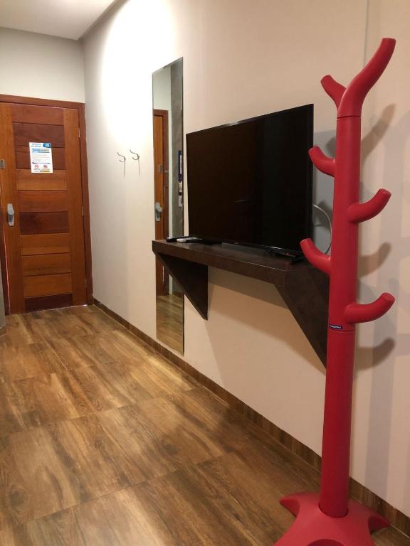 TV a/nebo společenská místnost v ubytování W4 Hotel
