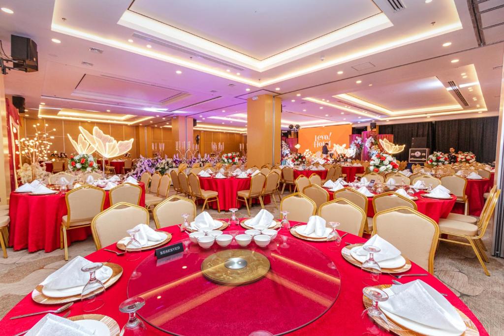 Restaurace v ubytování Levo Hotel