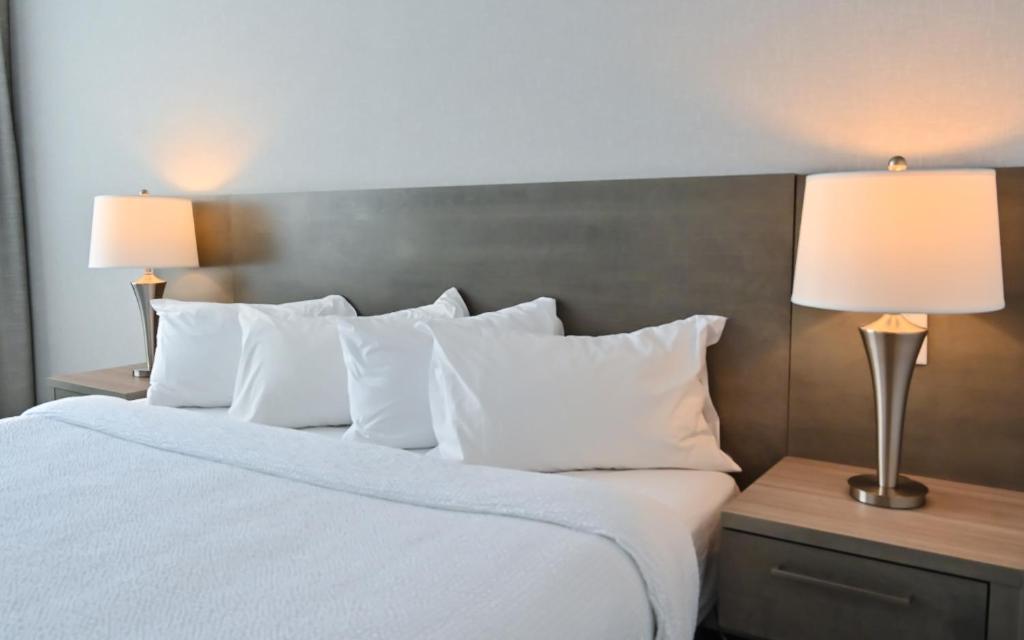Postel nebo postele na pokoji v ubytování Repotel Levis
