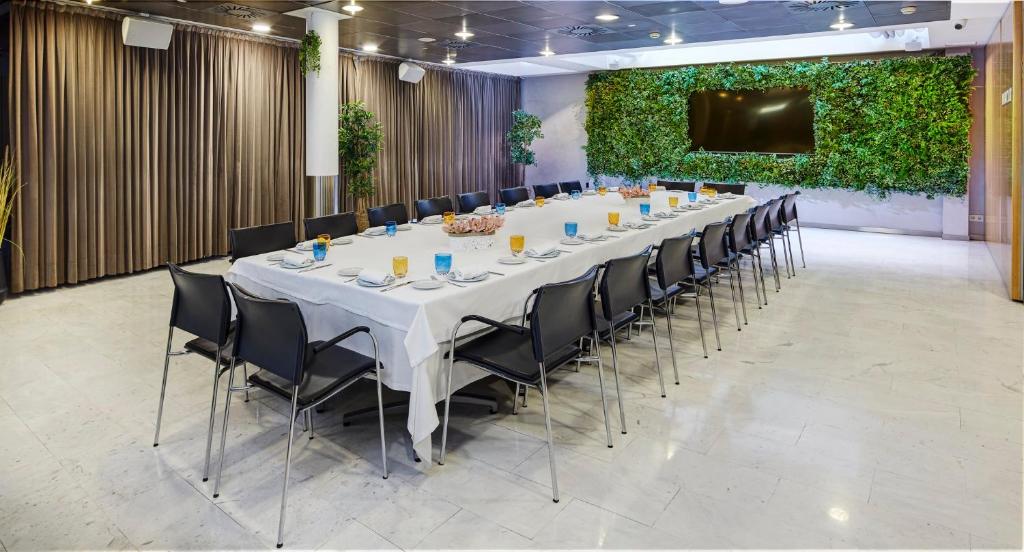 Sercotel Caspe - Resim 4