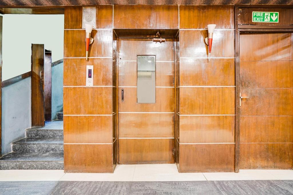 Fotografie z fotogalerie ubytování Hotel O Grand Peepal v Novém Dillí
